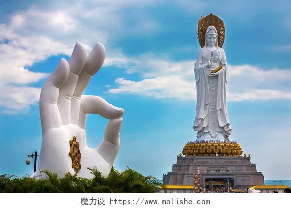 海南三亚大佛佛像和佛手海南旅游